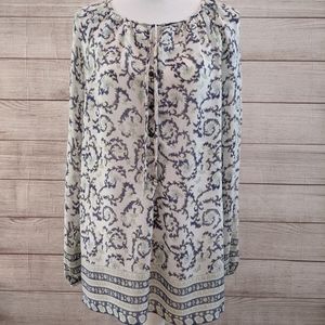 Lucky Brand top size large in excellent condition